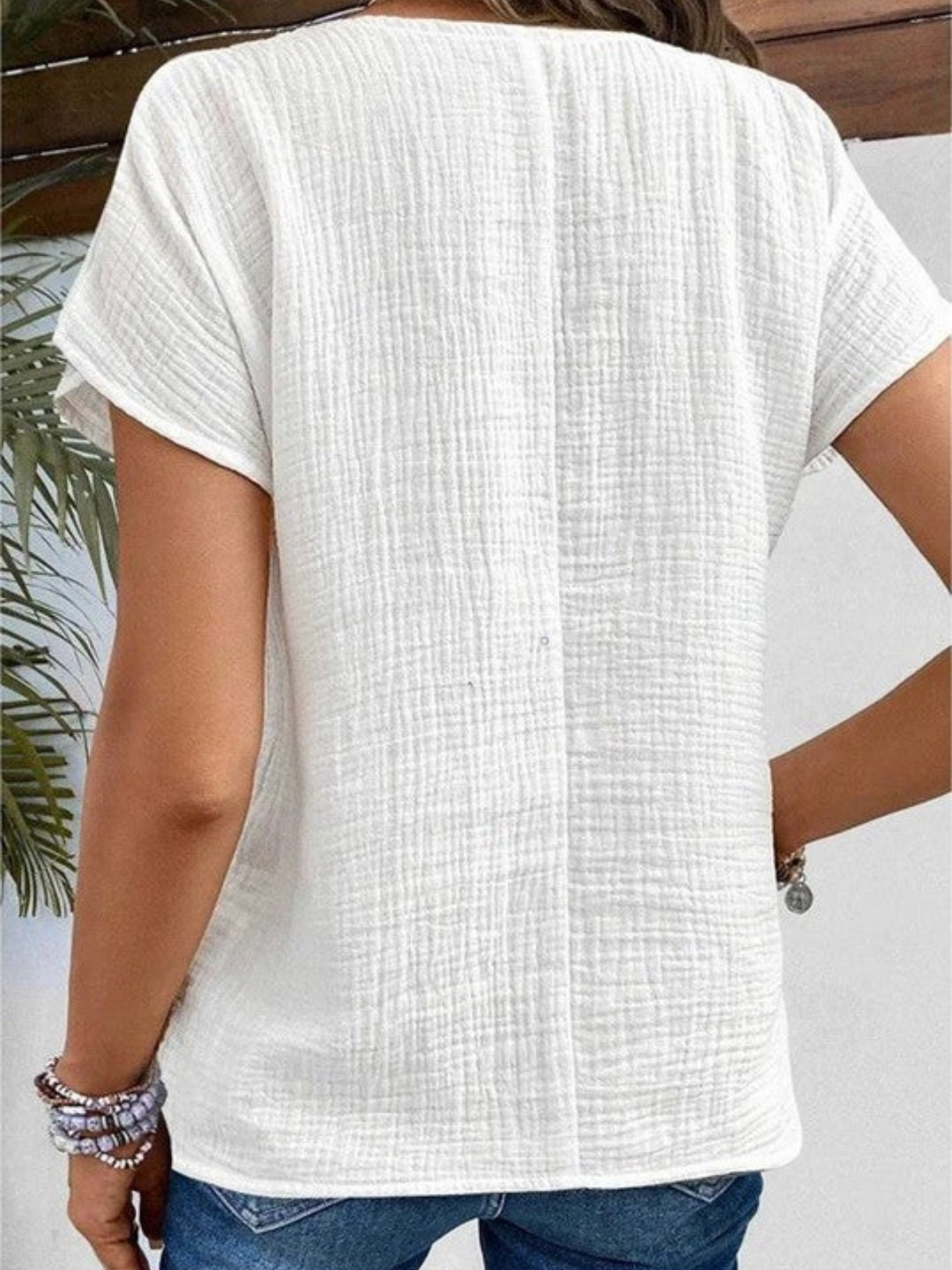 CLARISSA | CLASSIC BUTTON-UP BLOUSE